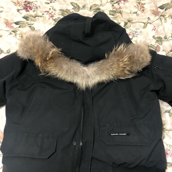 Black Canada goose parka